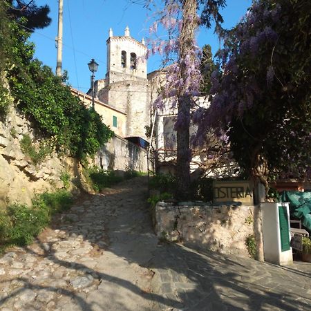 Ca Degli Ulivi Hotel Finale Ligure Eksteriør billede