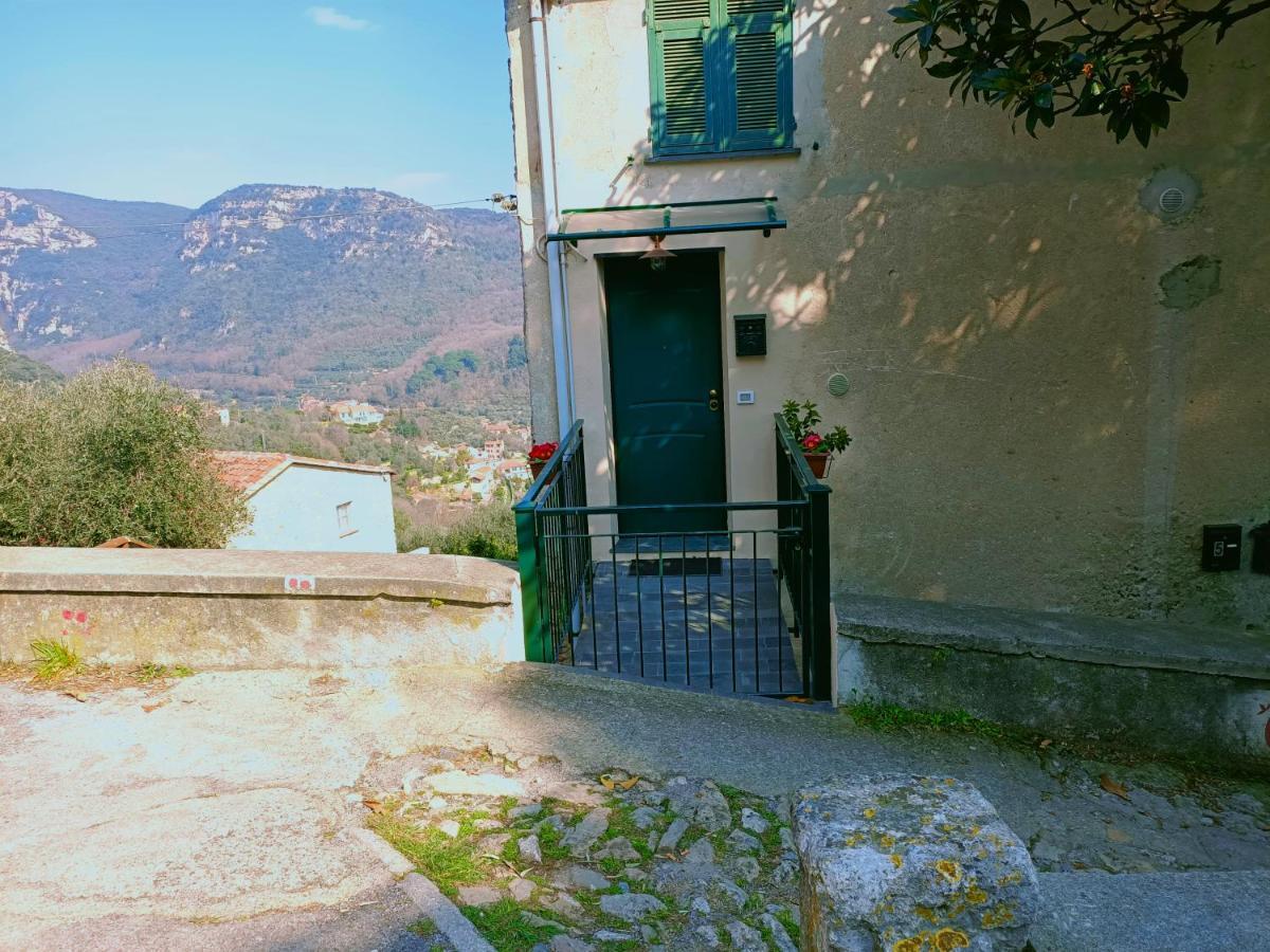 Ca Degli Ulivi Hotel Finale Ligure Eksteriør billede